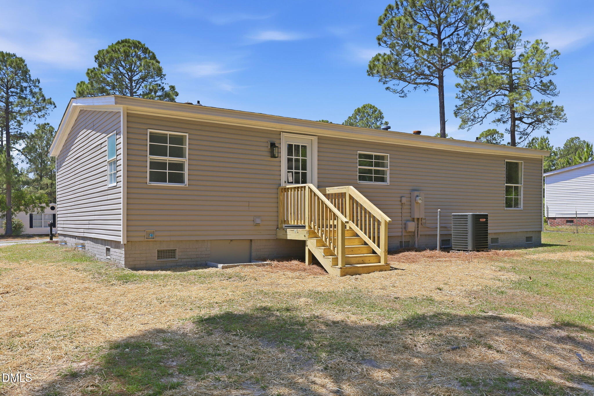673 Winding Ridge Sanford, NC 27332 - Photo 30 of 35 39-web-or-mls-IMG_4057