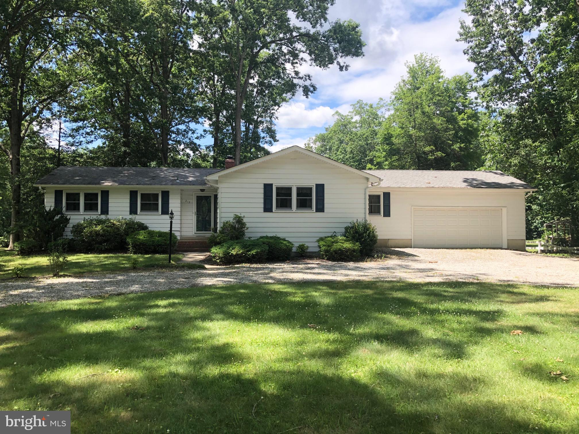 219 Ridge Road Southampton, NJ 08088 - Photo 1 of 20