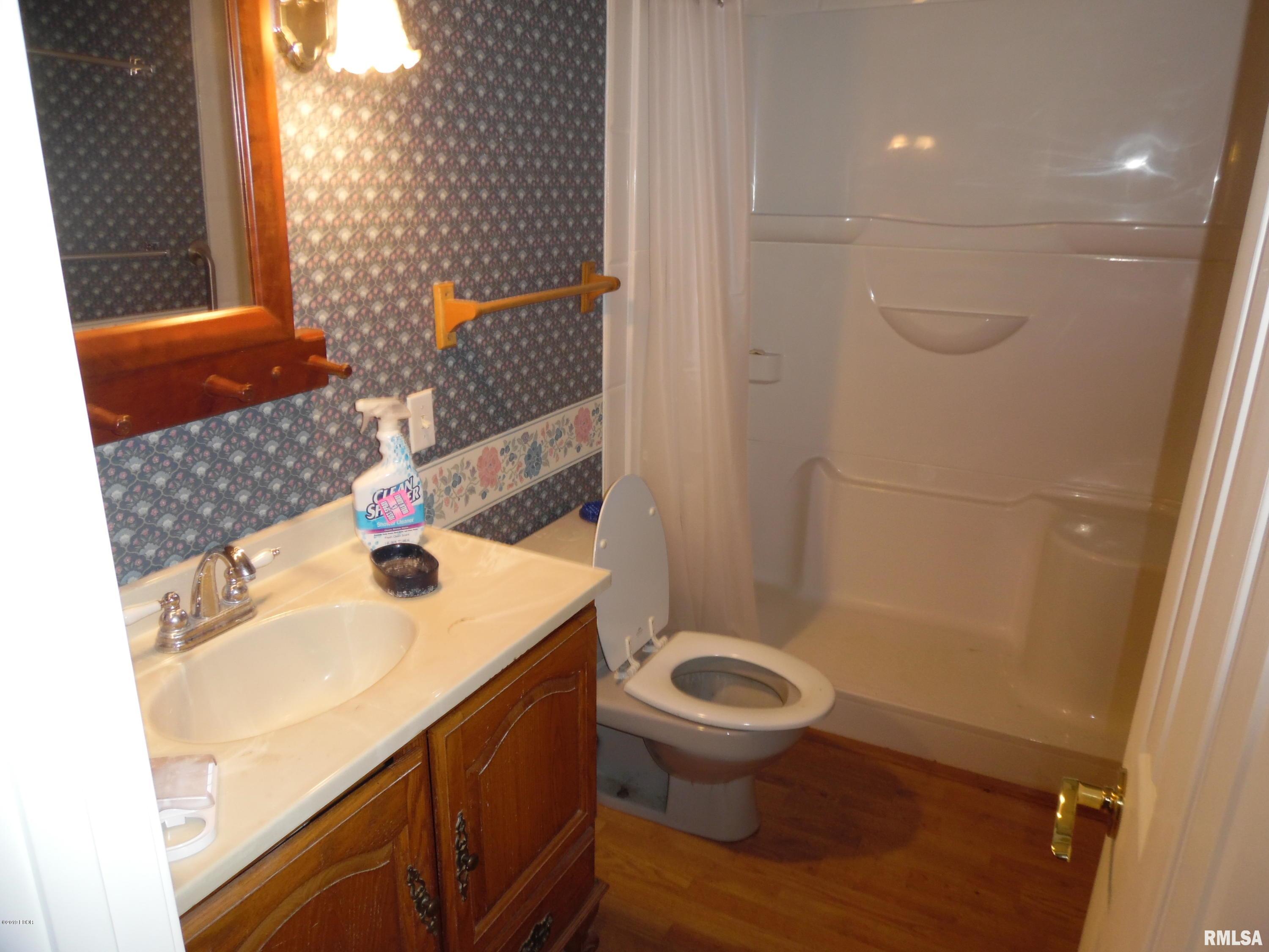 7060 East Richview Road Mount Vernon, IL 62864 - Photo 16 of 32
