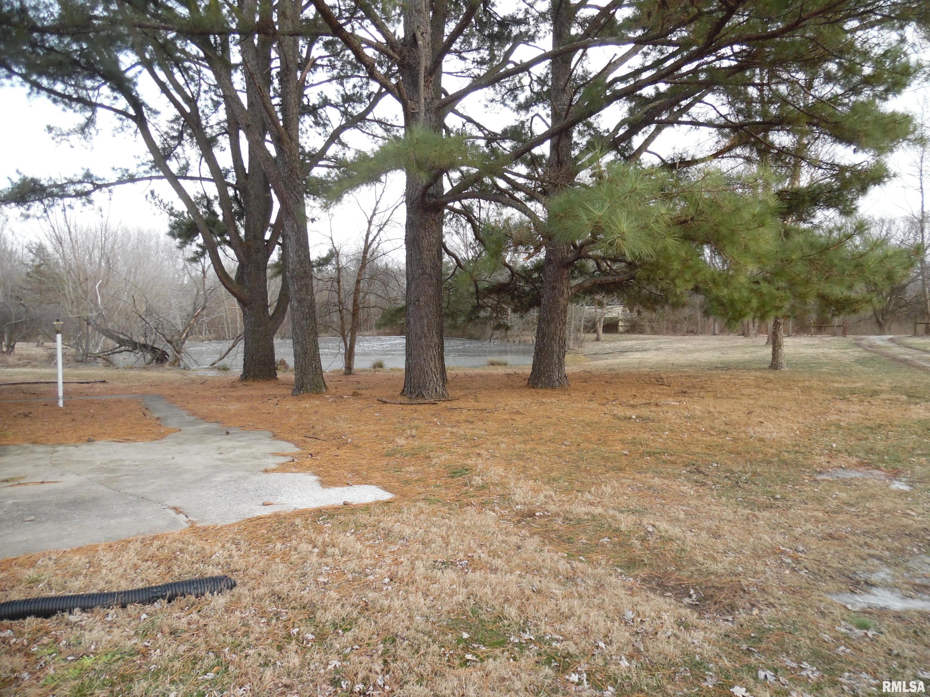 7060 East Richview Road Mount Vernon, IL 62864 - Photo 23 of 32