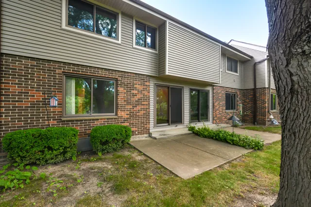 $205,000 | 4844 South 19th Street, Milwaukee, WI 53221