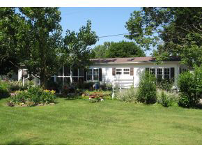 305 West Brown Street Rochester, IN 46975 - Photo 2 of 6