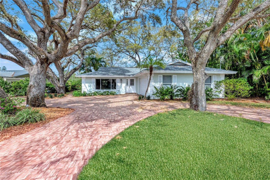 725 Tides Road Vero Beach, FL 32963 - Photo 1 of 28 Gallery Image 1