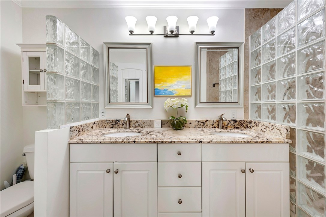 725 Tides Road Vero Beach, FL 32963 - Photo 12 of 28 Gallery Image 12