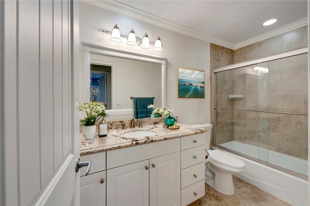 725 Tides Road Vero Beach, FL 32963 - Photo 16 of 28 Gallery Image 16