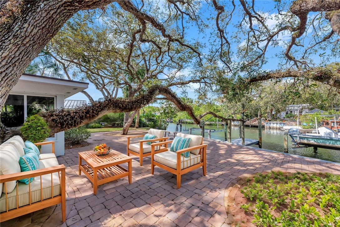 725 Tides Road Vero Beach, FL 32963 - Photo 20 of 28 Gallery Image 20