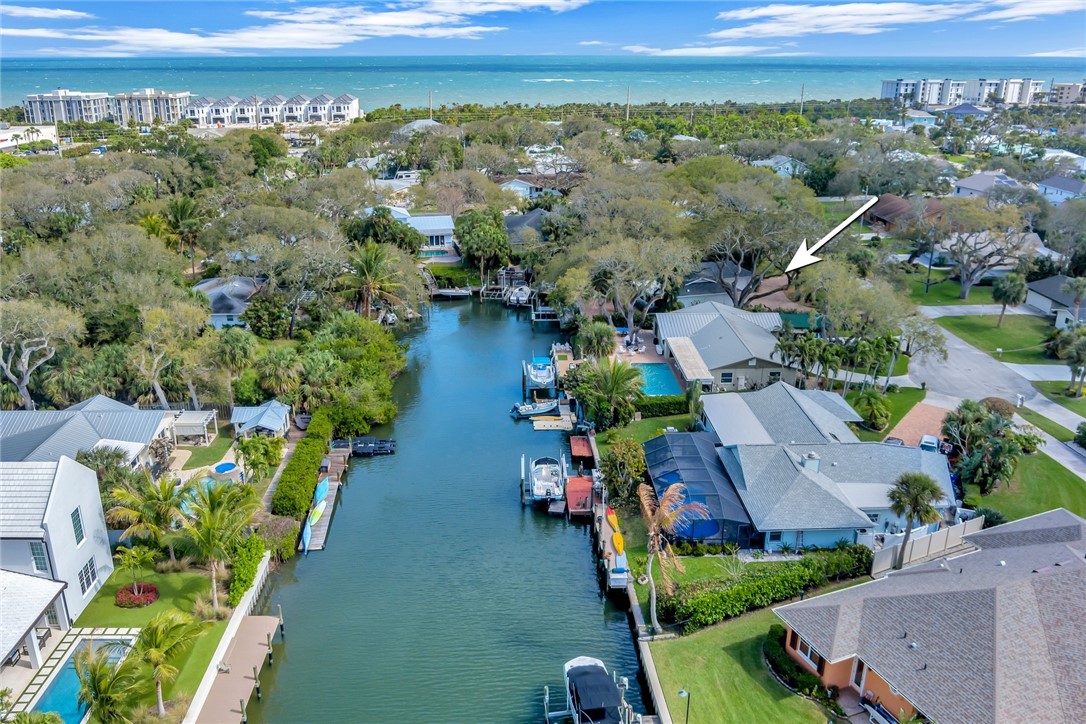 725 Tides Road Vero Beach, FL 32963 - Photo 3 of 28 Gallery Image 3