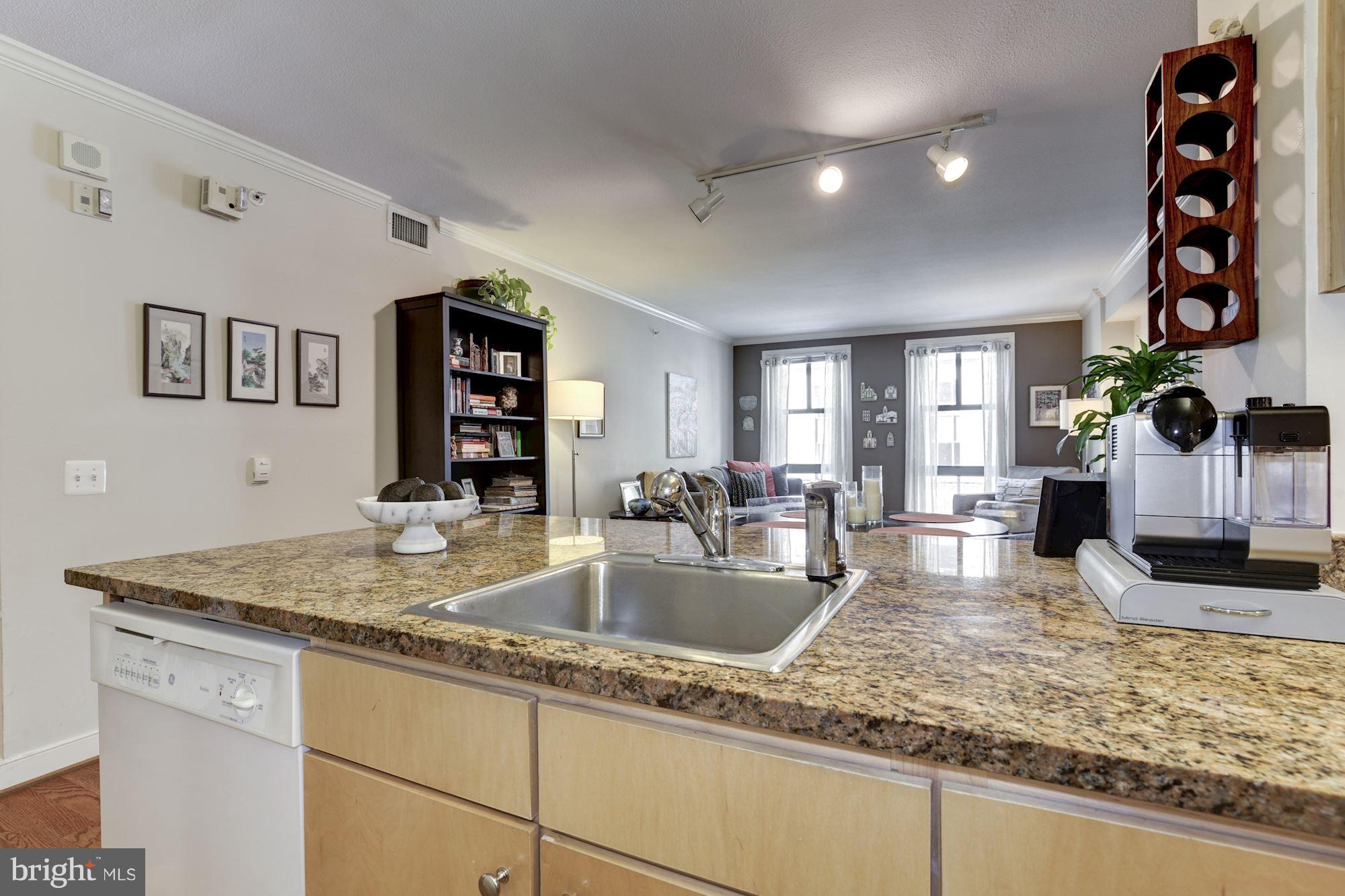 616 E Street Northwest, Unit 321 Washington, DC 20004 - Photo 9 of 24 Kitchen