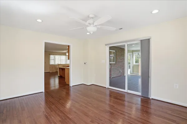 $399,999 | 1116 Summit Avenue, Front Royal, VA 22630