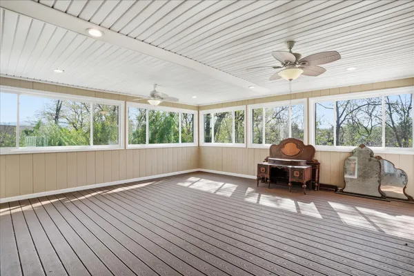 $399,999 | 1116 Summit Avenue, Front Royal, VA 22630