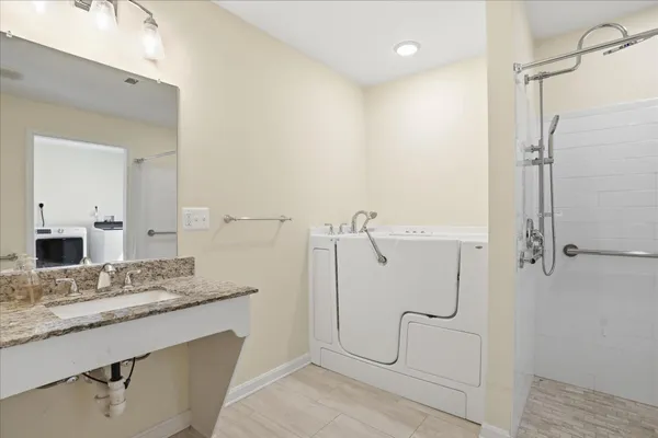 $399,999 | 1116 Summit Avenue, Front Royal, VA 22630