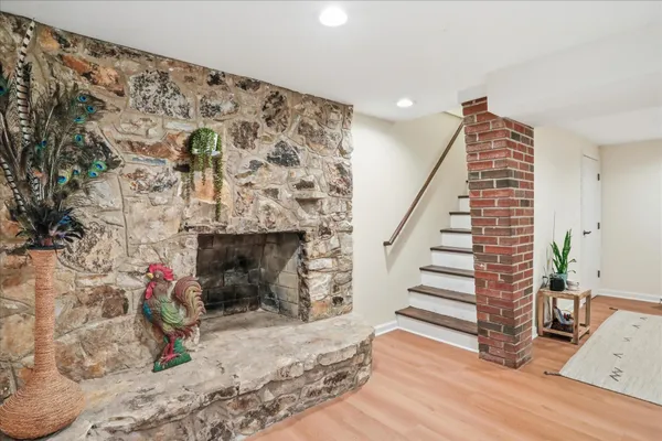 $399,999 | 1116 Summit Avenue, Front Royal, VA 22630