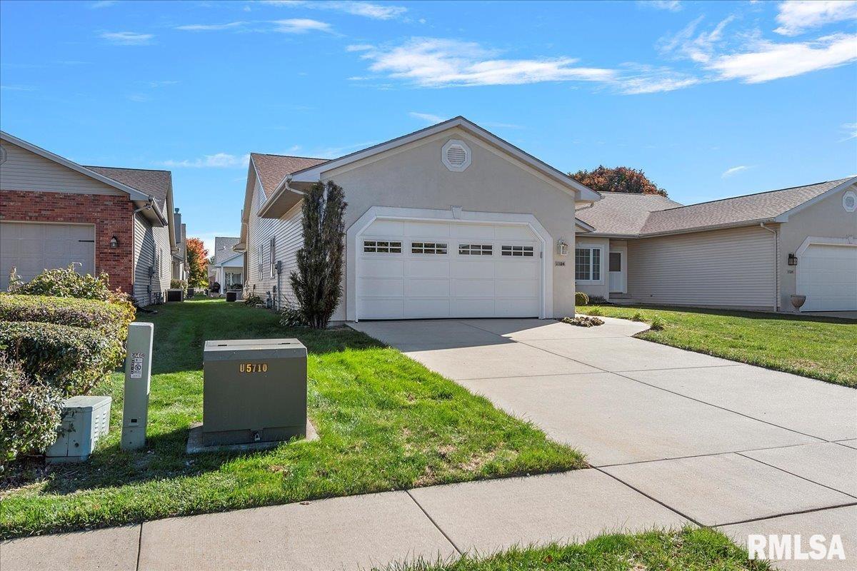 2724 Kitty Hawk Court Springfield, IL 62711 - Photo 3 of 44