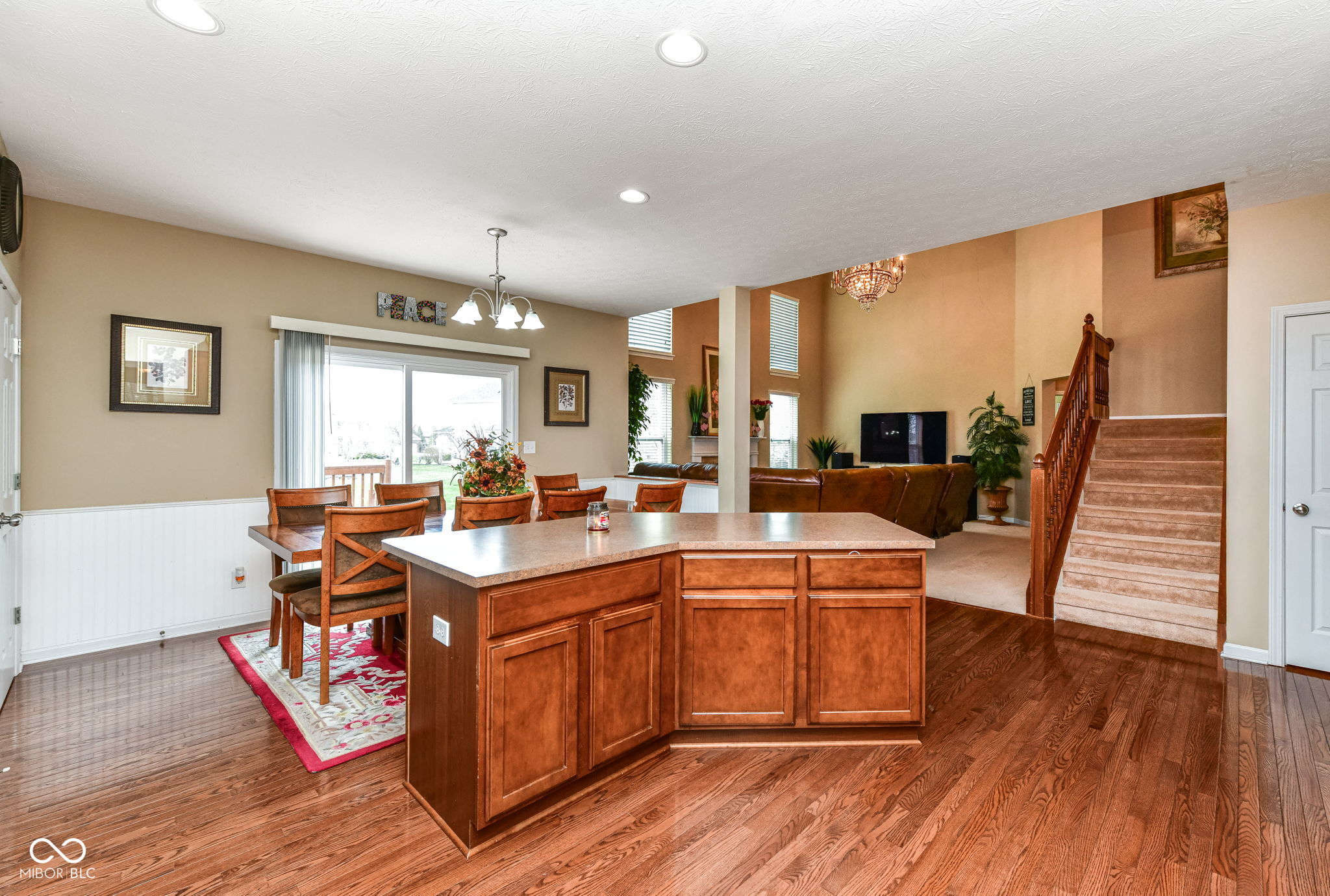 10518 Misty Cove Lane Fishers, IN 46040 - Photo 9 of 32