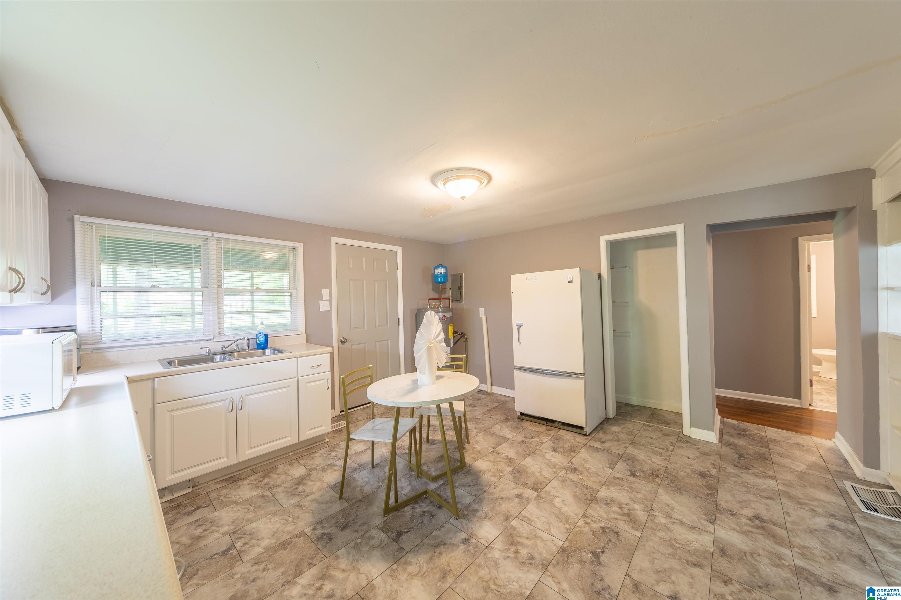 2242 3rd Avenue South Birmingham, AL 35210 - Photo 5 of 19