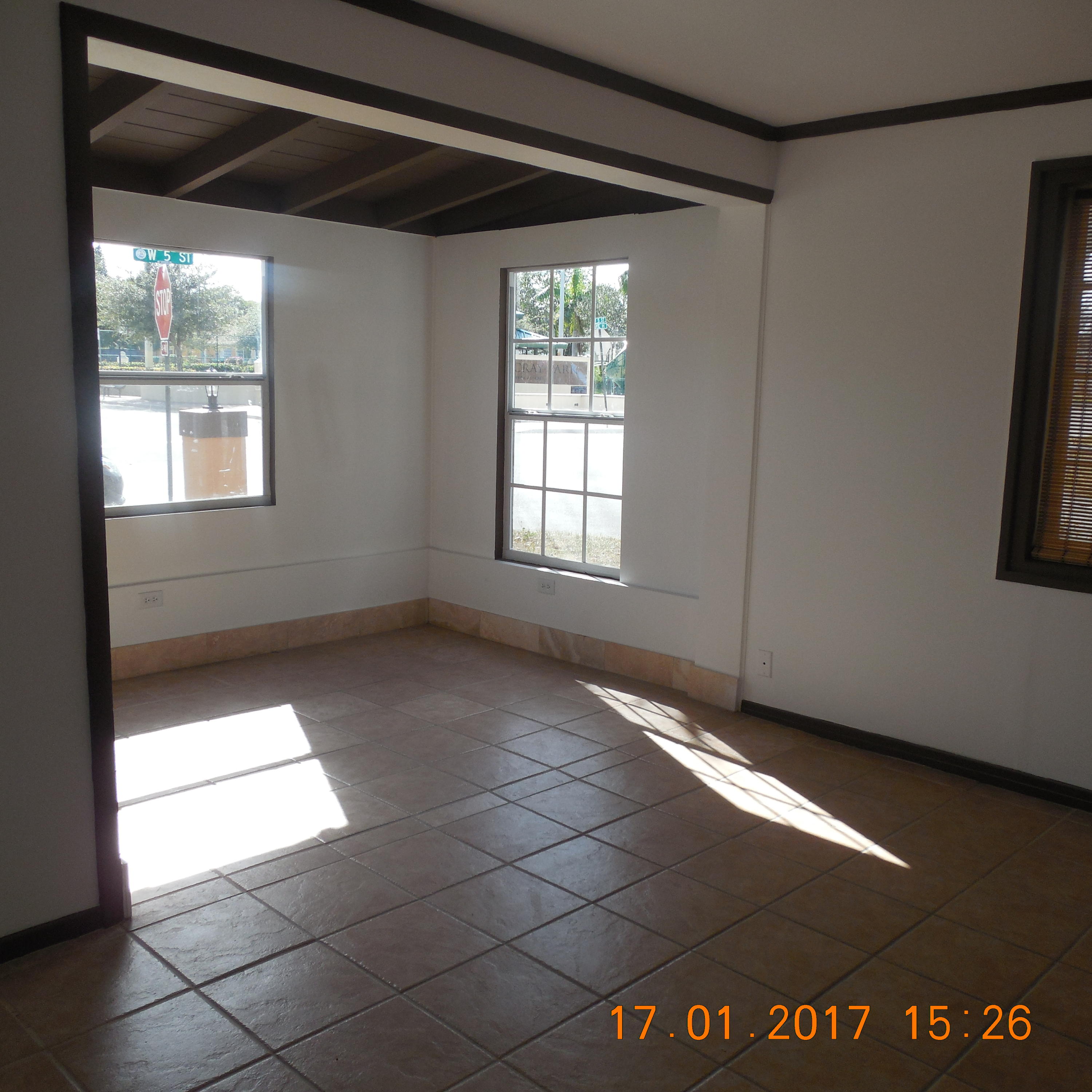 664 West 5th Street Riviera Beach, FL 33404 - Photo 10 of 20 DSCN1331