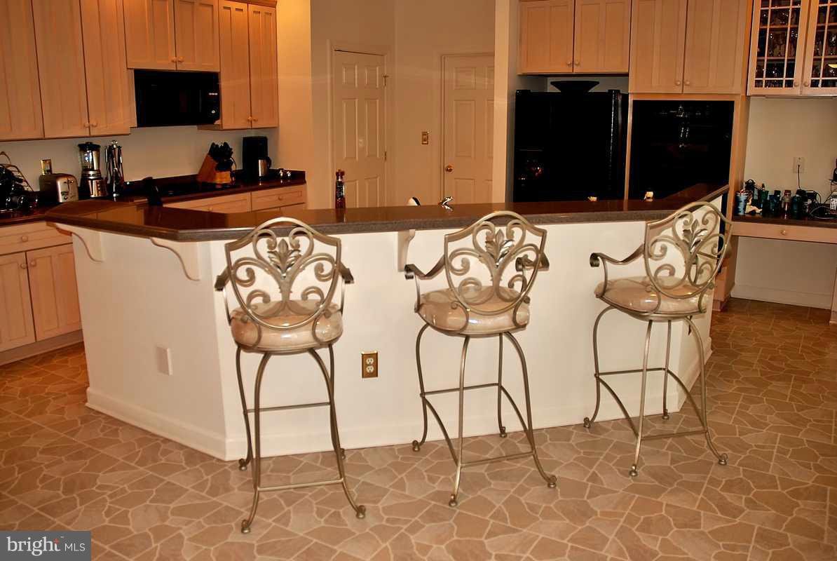 1121 Heartfields Drive Silver Spring, MD 20904 - Photo 9 of 27 Interior (General)