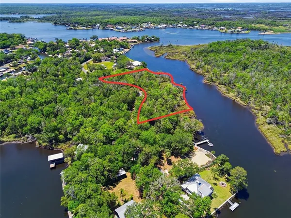 $529,900 | 650 Miller Creek Road, Crystal River, FL 34428