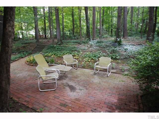 5209 Shamrock Drive Raleigh, NC 27612 - Photo 9 of 12 Photo 9
