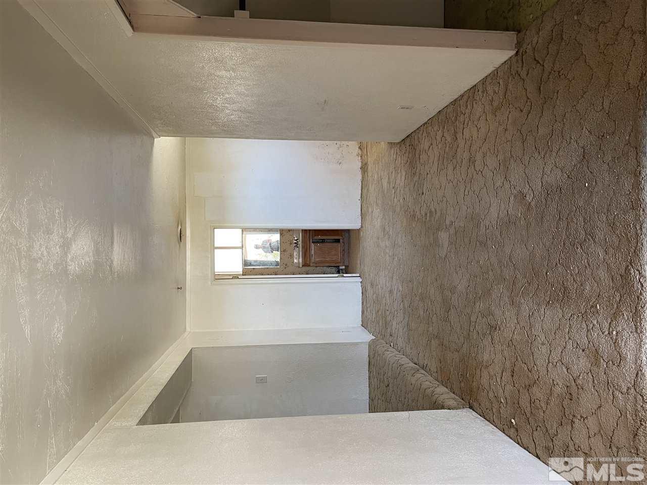 5060 Emery Drive Reno, NV 89506 - Photo 7 of 11 Photo 7