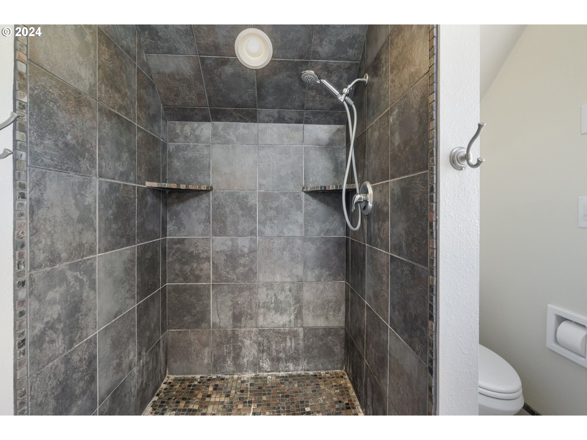 23816 Northeast W H Garner Road Yacolt, WA 98675 - Photo 25 of 29 Gallery Image 25