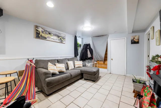 $579,900 | 7508 West 59th Street, Summit Argo, IL 60501