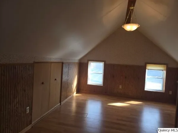 $239,500 | 1560 Main Street, Warsaw, IL 62379