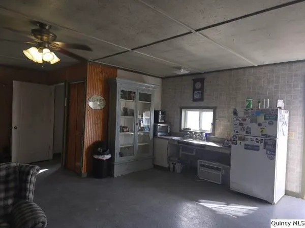 $239,500 | 1560 Main Street, Warsaw, IL 62379