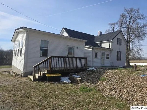 $239,500 | 1560 Main Street, Warsaw, IL 62379