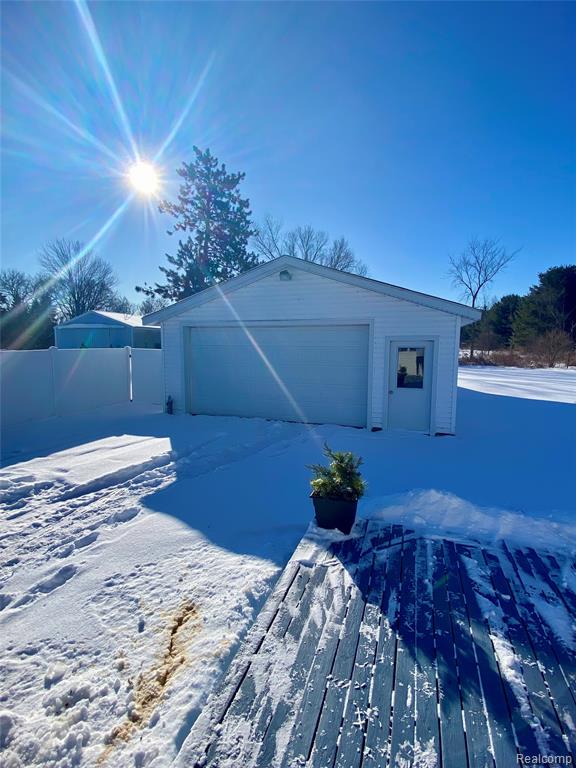 2126 Tomlinson Road Caro, MI 48723 - Photo 12 of 13 Gallery Image 12