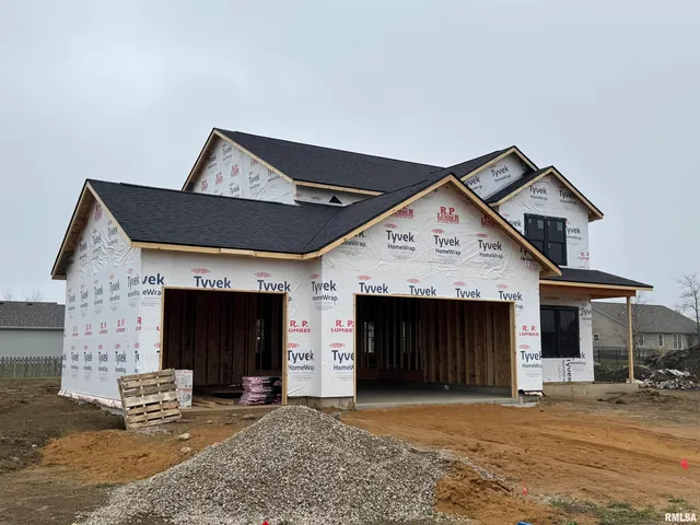 $549,900 | 412 Manor Hill Drive, Chatham, IL 62629