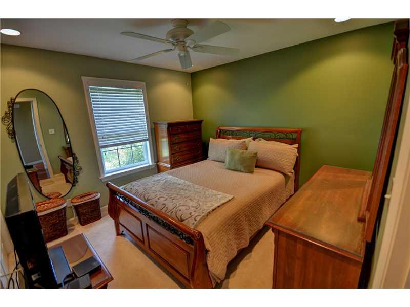 117 Oakland Heights Road Monaca, PA 15061 - Photo 12 of 21 Bedroom.
