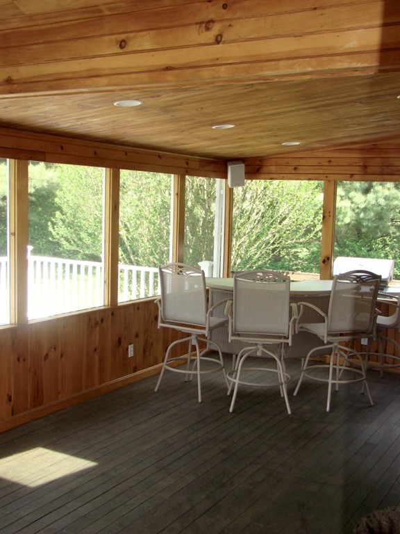 12 Huckleberry Road Hopkinton, MA 01748 - Photo 13 of 14 Gallery Image 13