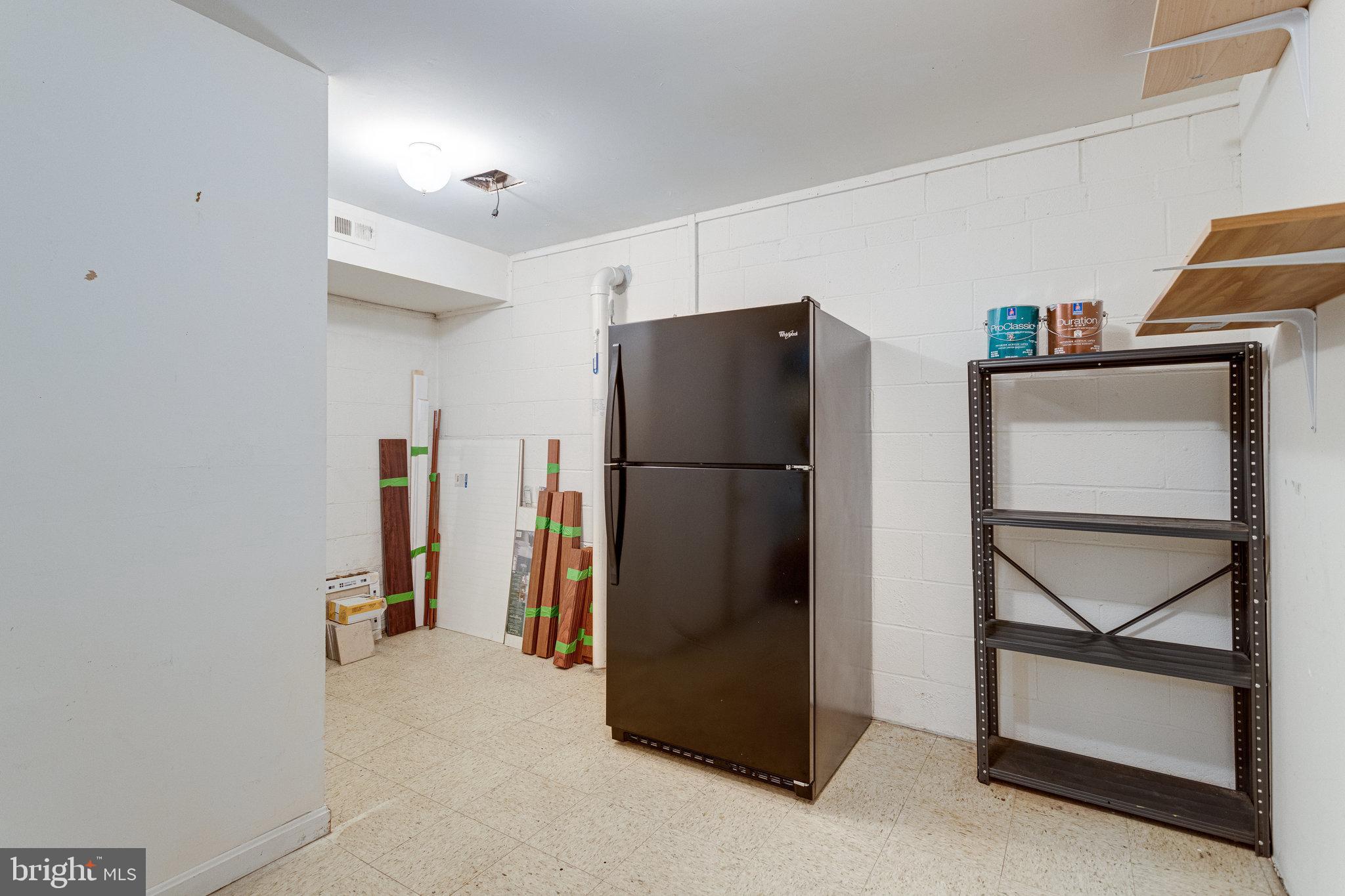 8434 Grenoble Court Springfield, VA 22152 - Photo 39 of 41 this 2nd fridge w/ freezer conveys