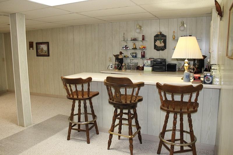 1133 Overland Road Southwest Roanoke, VA 24015 - Photo 29 of 38 Lower Level Rec Area