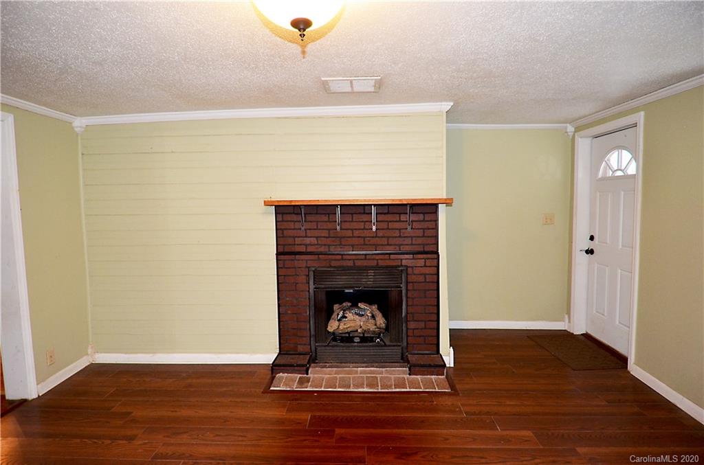 955 Roby Conley Road Marion, NC 28752 - Photo 12 of 30 Gallery Image 12