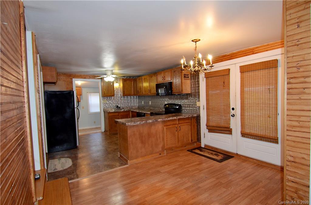 955 Roby Conley Road Marion, NC 28752 - Photo 14 of 30 Gallery Image 14