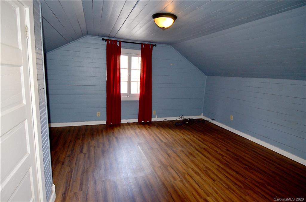 955 Roby Conley Road Marion, NC 28752 - Photo 22 of 30 Gallery Image 22