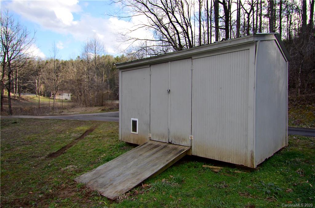 955 Roby Conley Road Marion, NC 28752 - Photo 25 of 30 Gallery Image 25