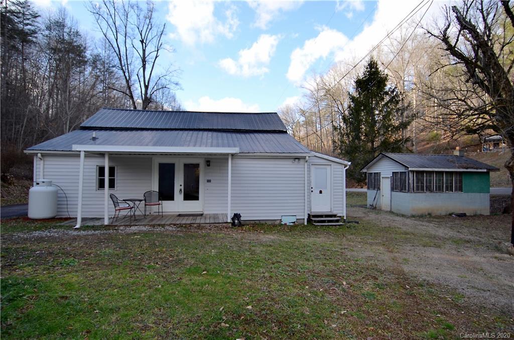 955 Roby Conley Road Marion, NC 28752 - Photo 8 of 30 Gallery Image 8