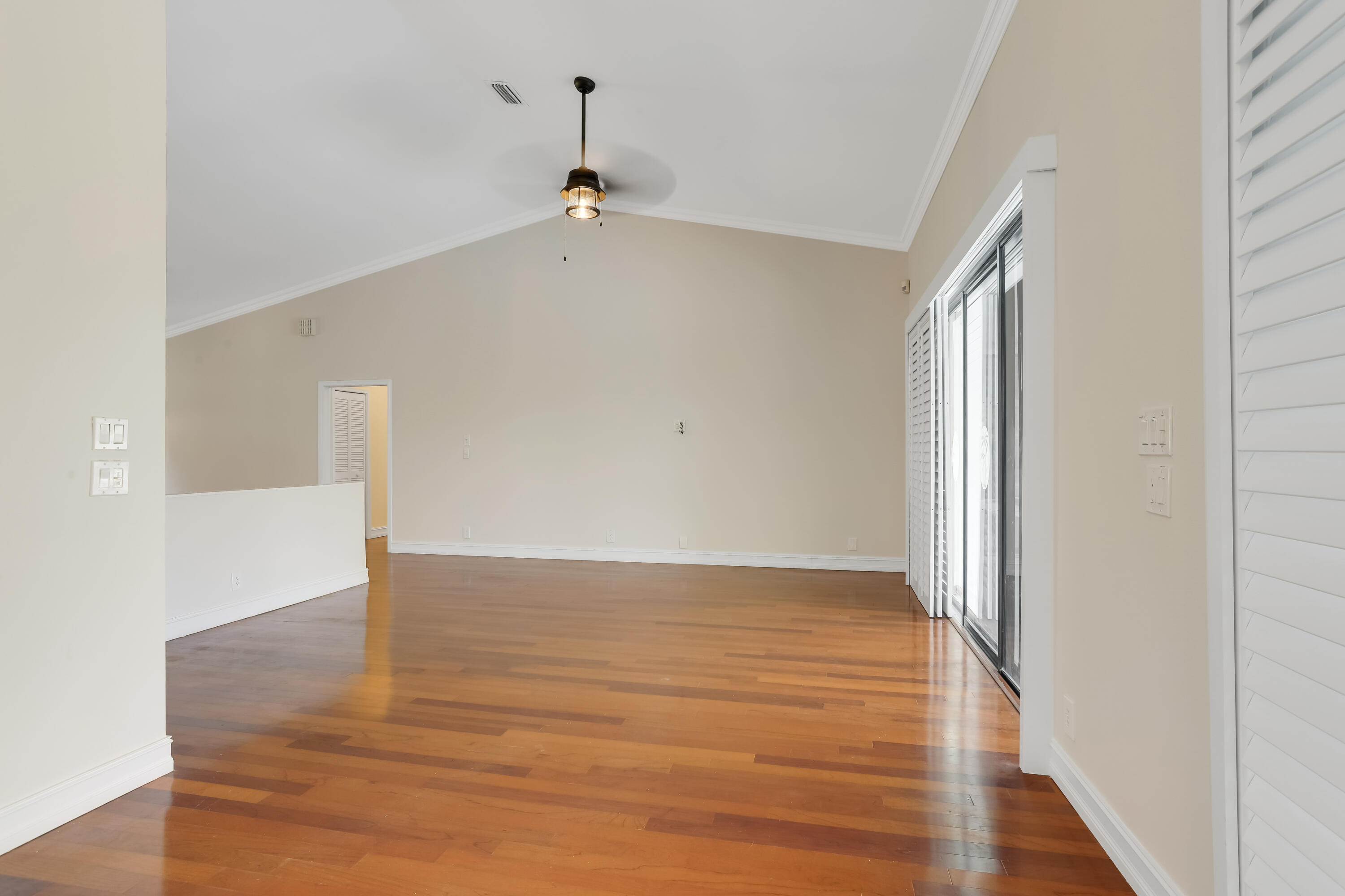 2560 Northwest 40th Street Boca Raton, FL 33434 - Photo 11 of 43 Family Room