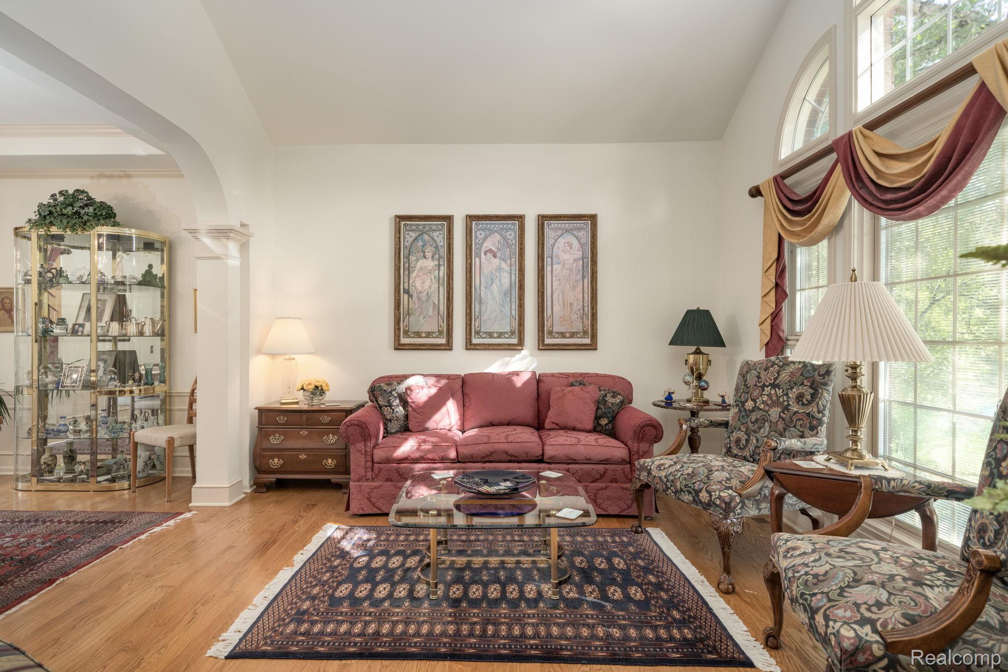 1708 Devonwood Drive Rochester, MI 48306 - Photo 13 of 70 7-web-or-mls-1708 Devonwood Dr-7.jpg