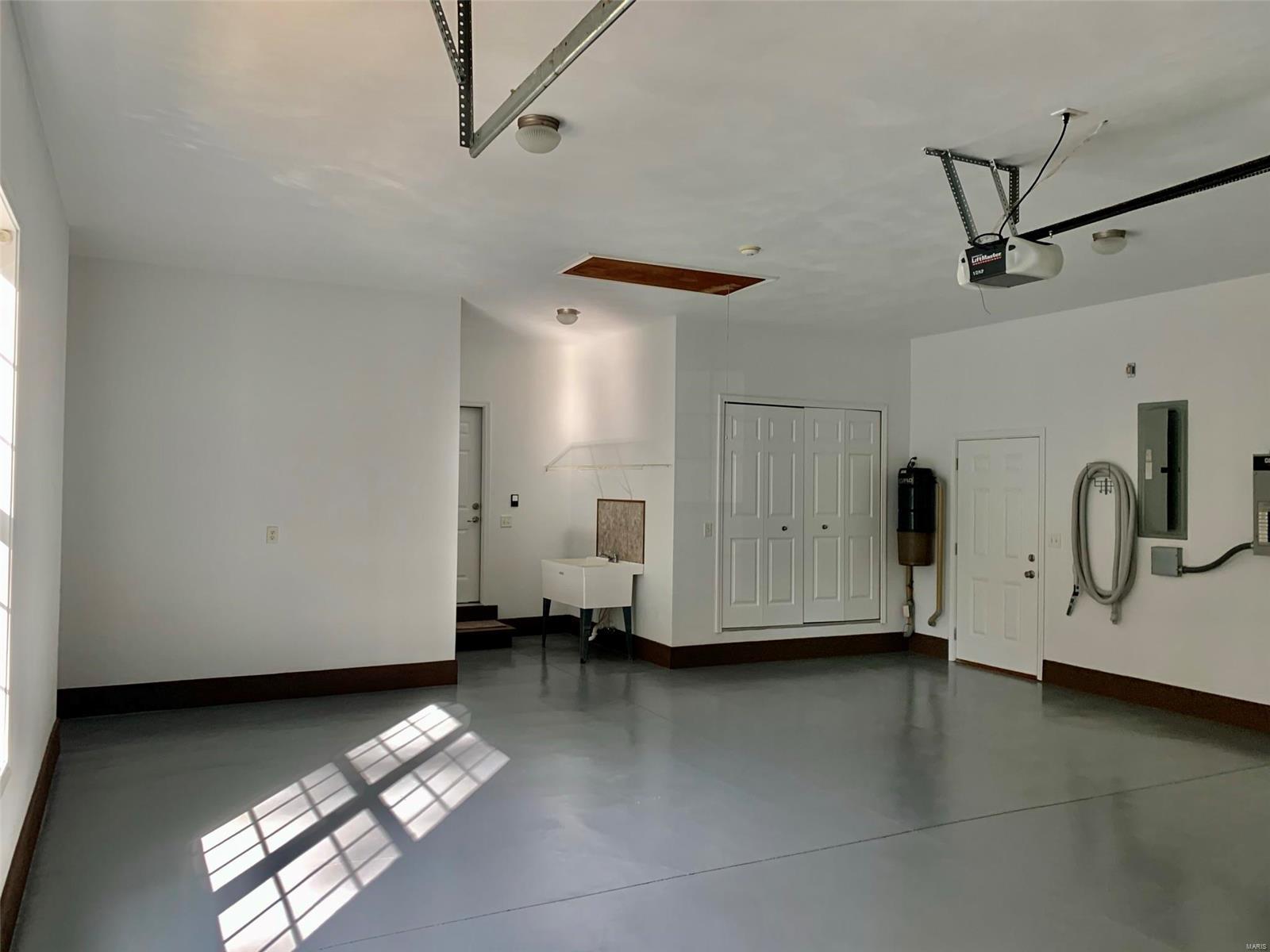 5020 Floraville Road Millstadt, IL 62260 - Photo 11 of 75 Gallery Image 11