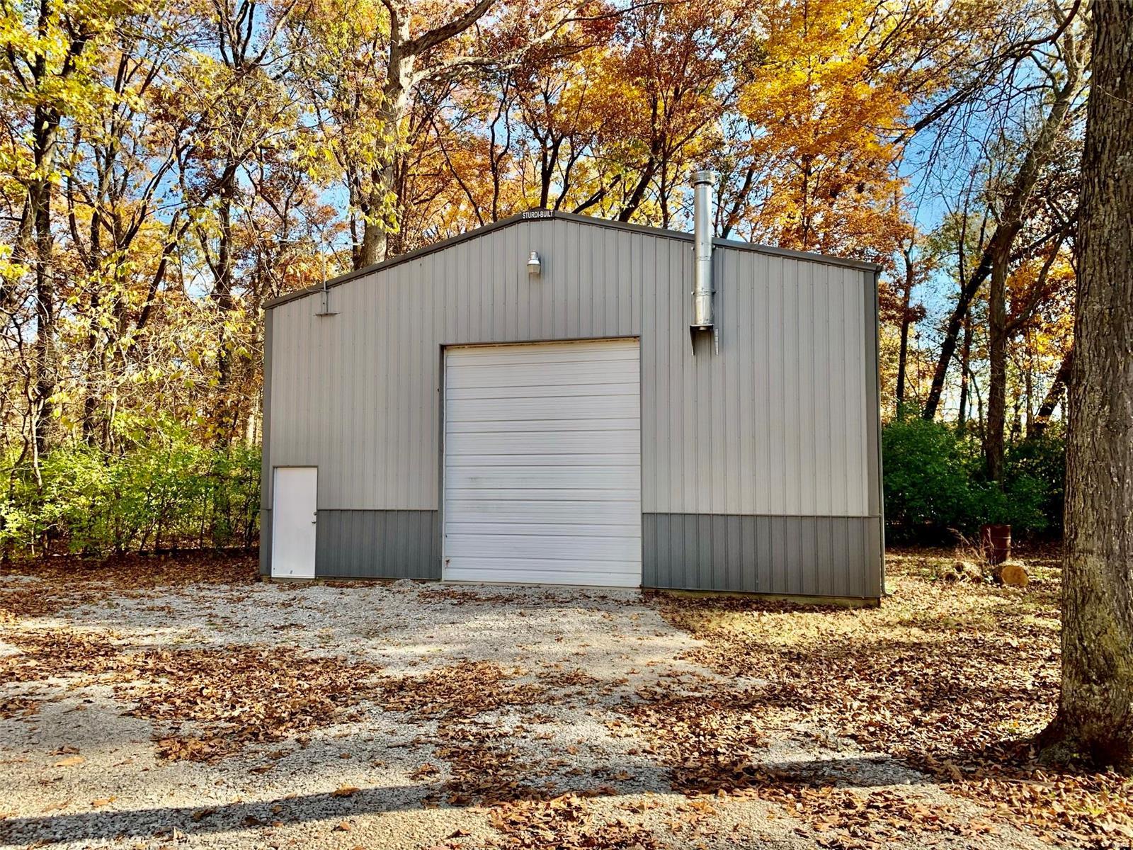 5020 Floraville Road Millstadt, IL 62260 - Photo 9 of 75 Gallery Image 9