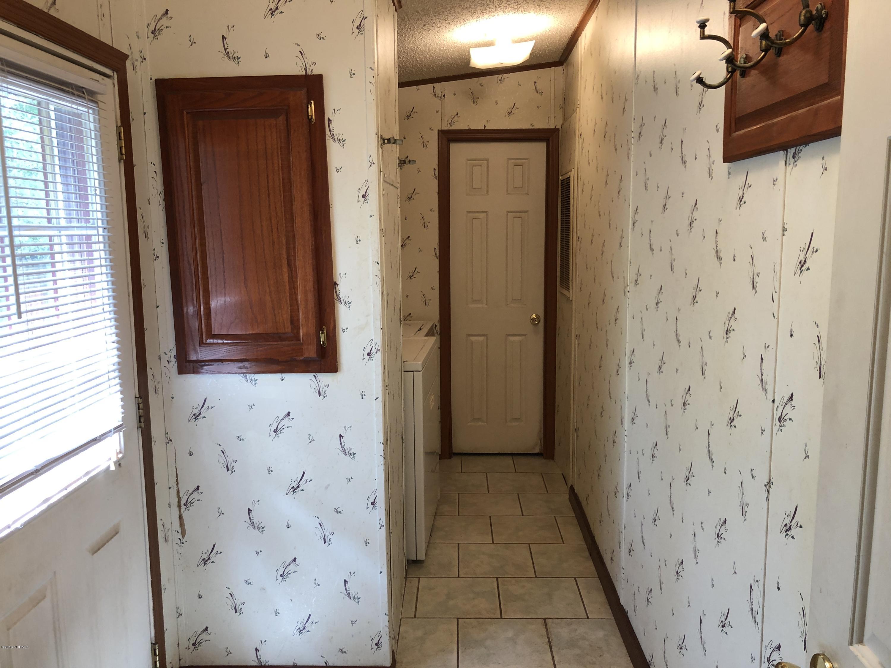 1774 Sloop Point Loop Road Hampstead, NC 28443 - Photo 20 of 31 Photo_20180617_120205