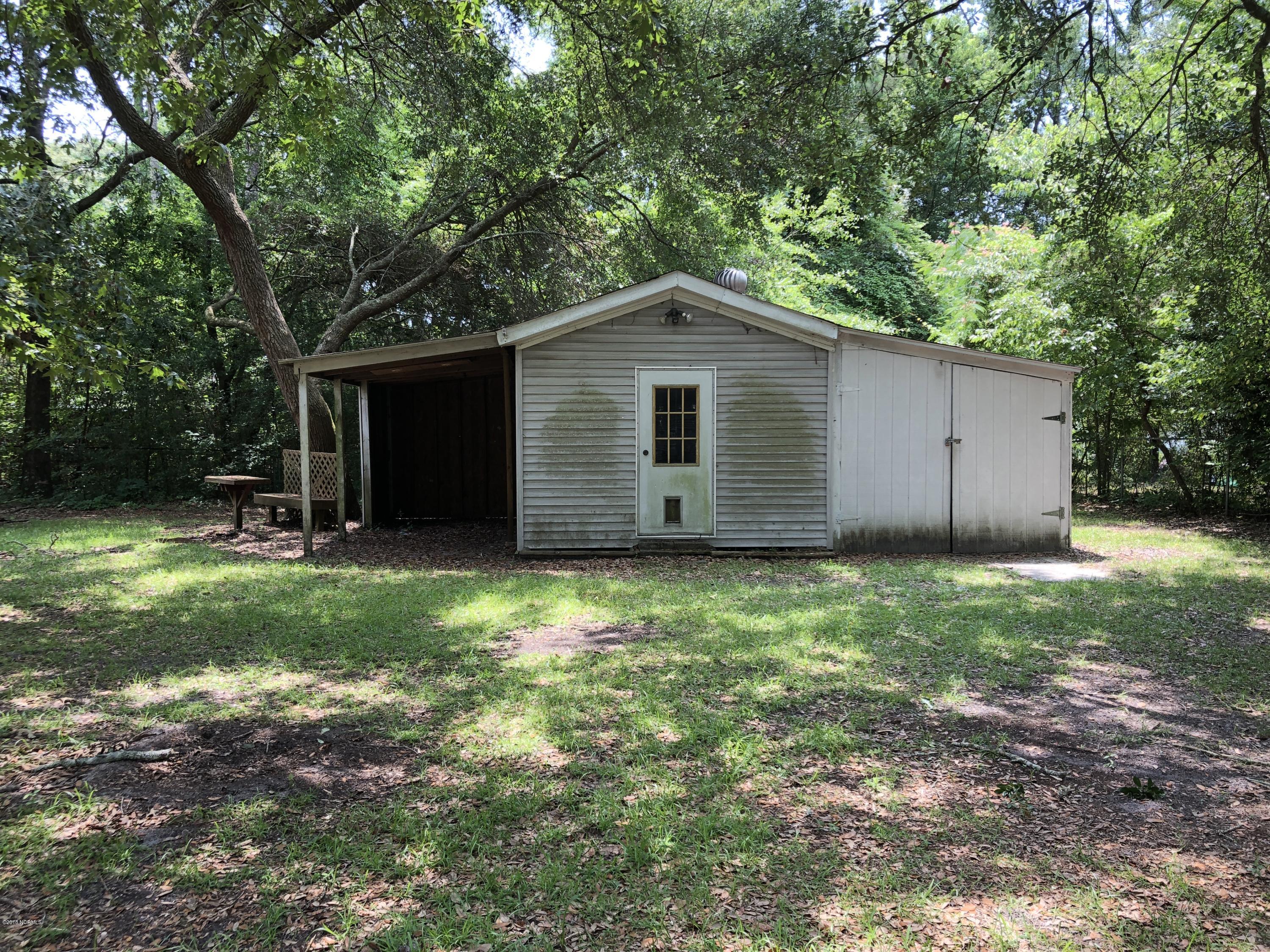 1774 Sloop Point Loop Road Hampstead, NC 28443 - Photo 25 of 31 Photo_20180617_120552