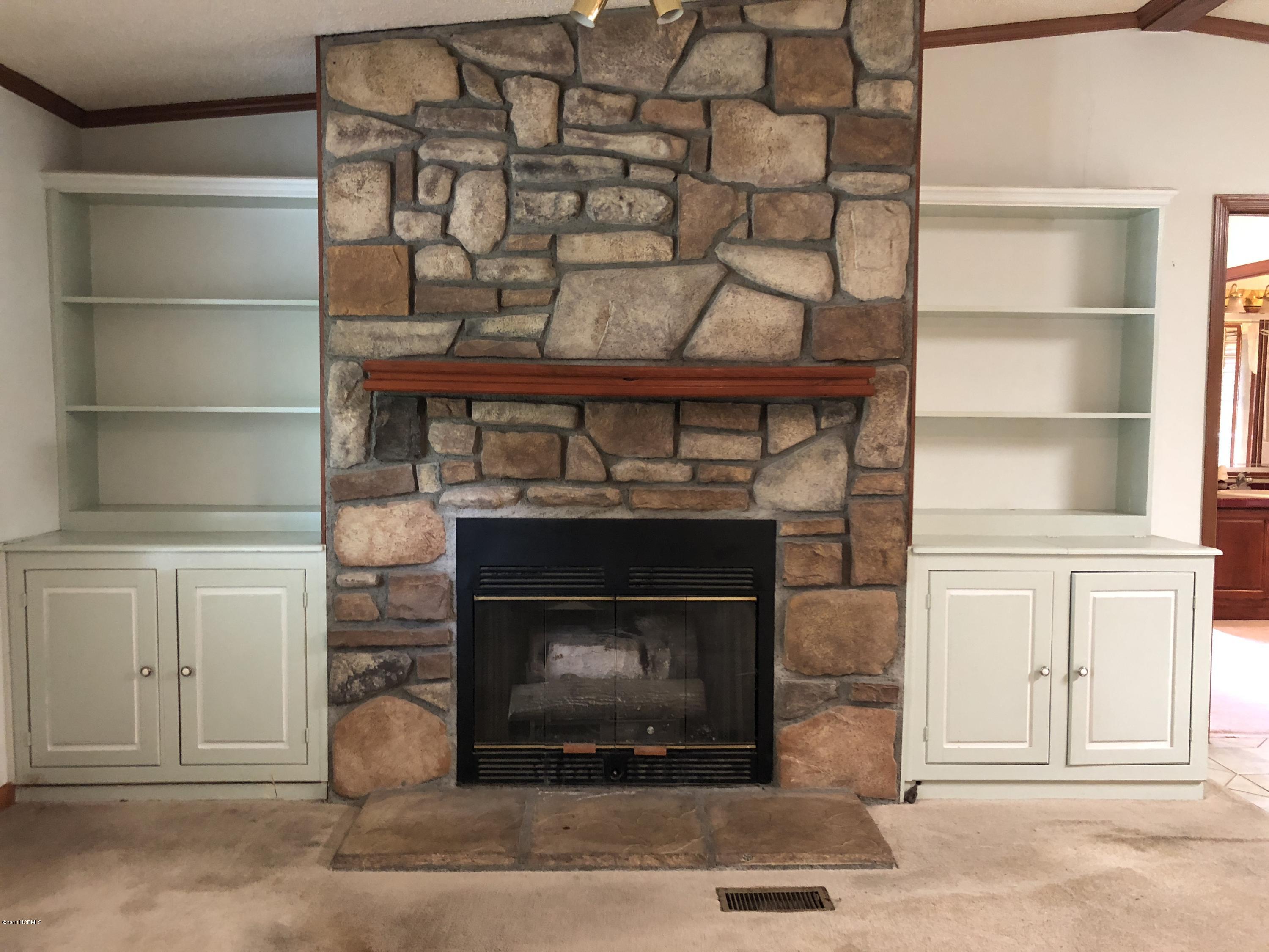 1774 Sloop Point Loop Road Hampstead, NC 28443 - Photo 10 of 31 Photo_20180617_115958