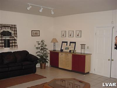 4550 Springfield Drive Coplay, PA 18037 - Photo 9 of 15 Gallery Image 9