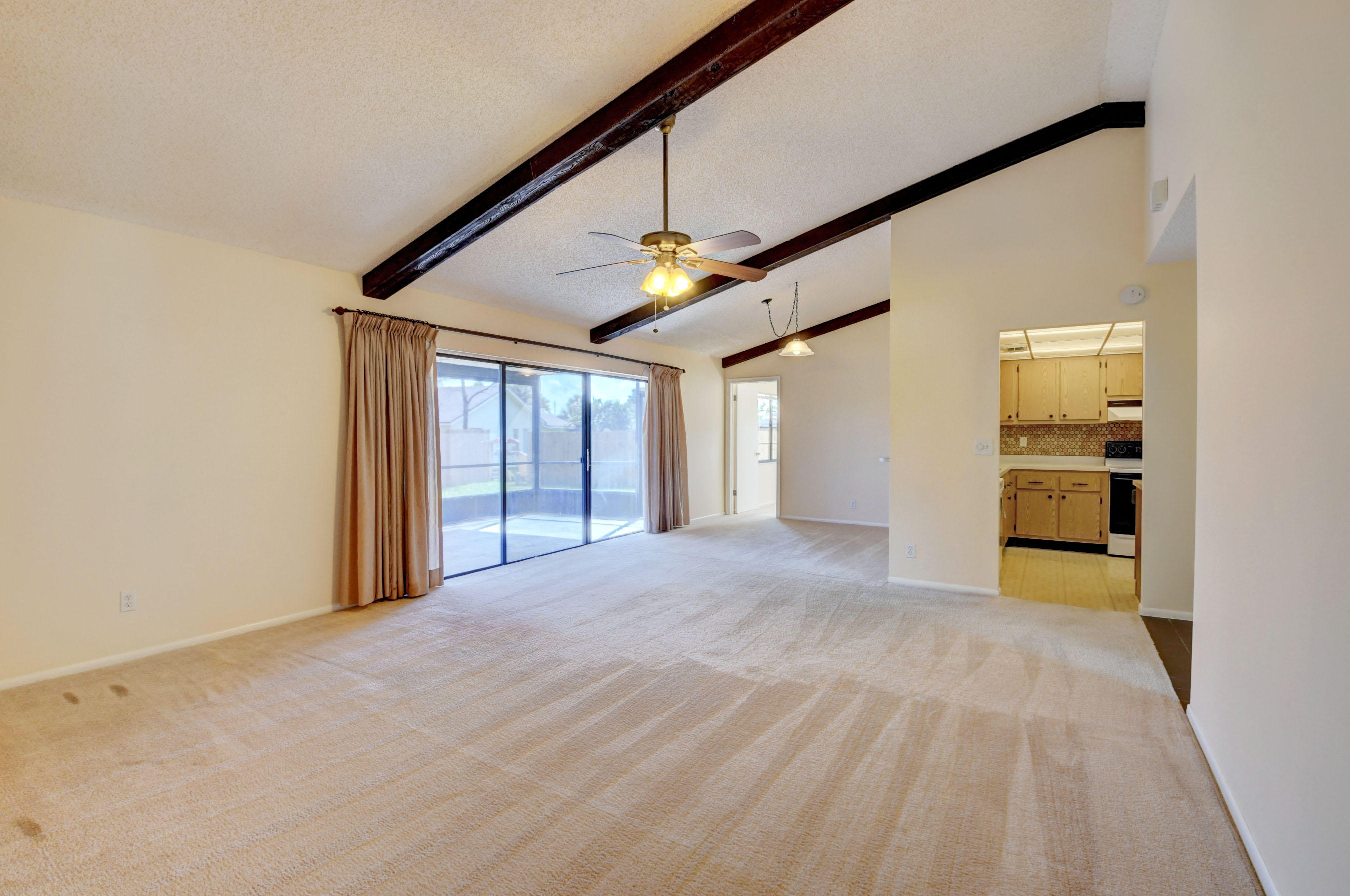 9731 Colorado Court Boca Raton, FL 33434 - Photo 15 of 45 Living Room