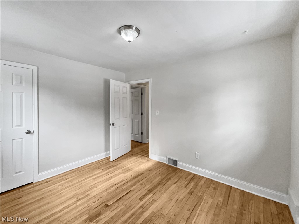 5478 Hauserman Road Cleveland, OH 44130 - Photo 9 of 20
